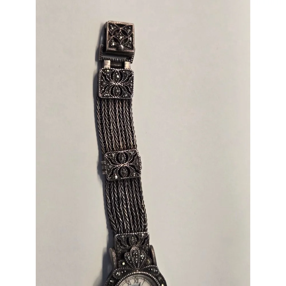 Vintage Women's sterling silver Watch, marcasite OS, Black Accents